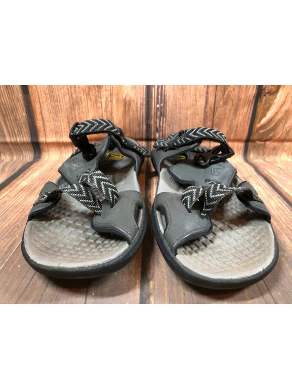 KEEN Mens 13 / 47 Maupin Raven/Gargoyle Sport Sandals